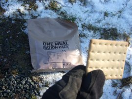 MRE - One Meal, Menu I – Hähnchen-Gulasch