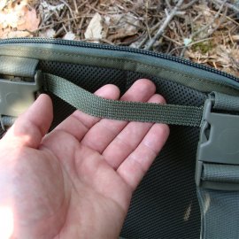 Hrudnítasche Jubö Front Bag Mini grün