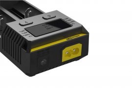 Intelligentes Batterieladegerät NITECORE i2 NEW - 2 unabhängige Positionen
