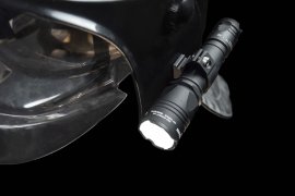 Helmhalterung für Lampen Armytek AHM-01 4