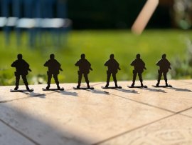 Bewertungen: Ziele Venox Metall-Soldaten 6 Stk - 1