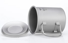 Titanbecher Keith mit Deckel 300ml 4