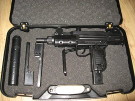 Bewertungen: Pistolen-Koffer 50x30x8,5 - 4