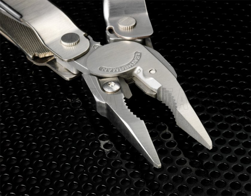 Multitool Leatherman Super Tool 300 schwarz