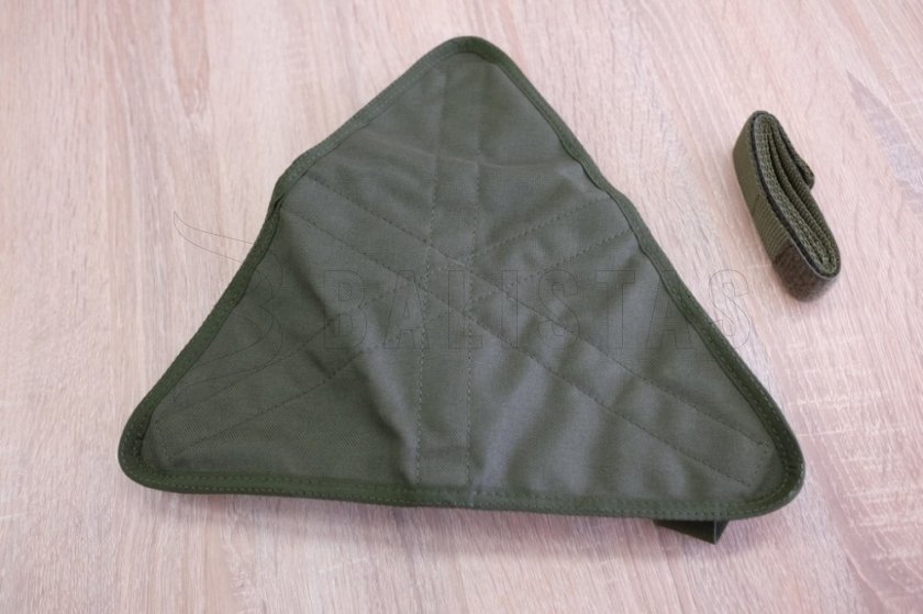 Sitzgelegenheit / Dreibein Jubö Bushcraft