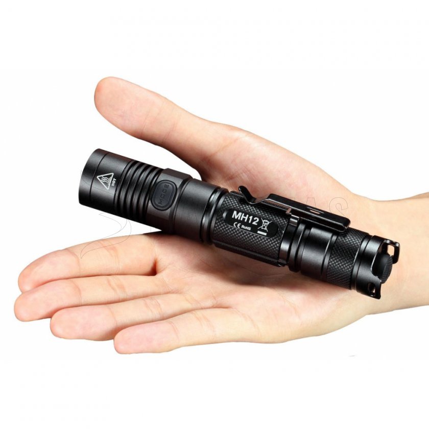 Taktische Taschenlampe Nitecore MH12