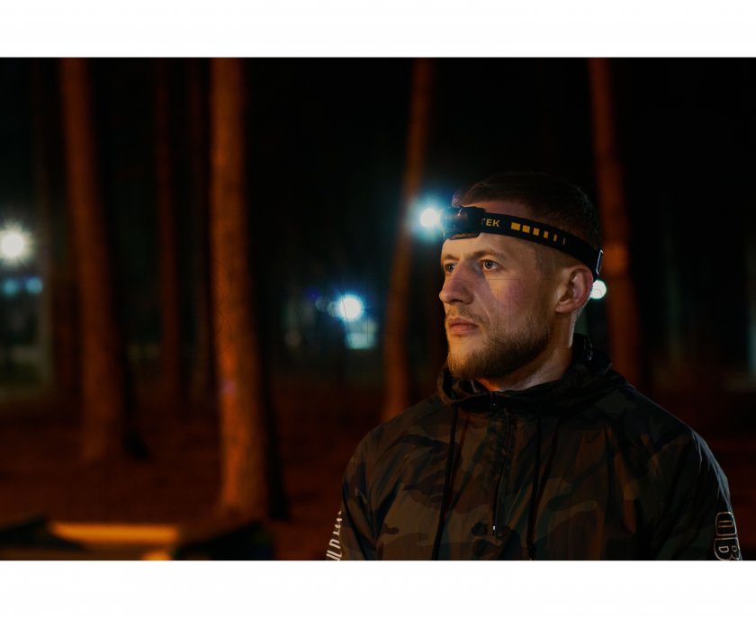 Multifunkční svítilna Armytek Elf C1 v2 teplé světlo 9.jpg