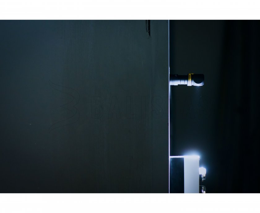 Multifunkční svítilna Armytek Elf C1 v2 teplé světlo 11.jpg