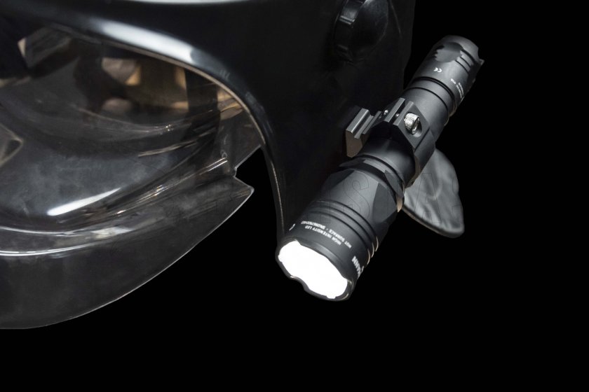 Helmhalterung für Lampen Armytek AHM-01 4