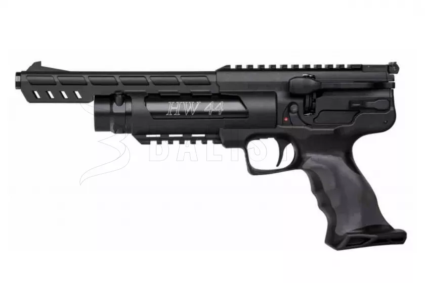 HW44 02.jpg
