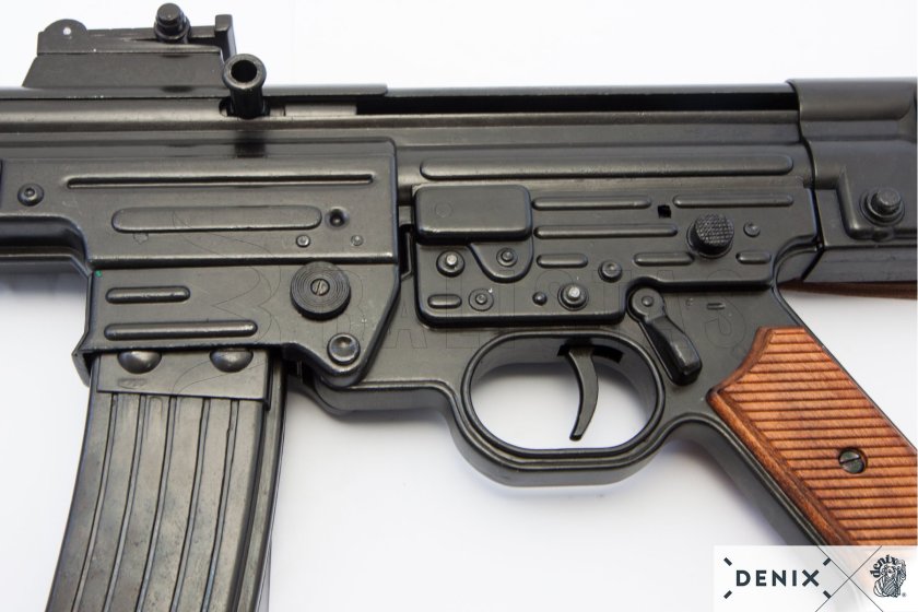 Replik Sturmgewehr 44 mit Riemen, Deutschland 1943 11